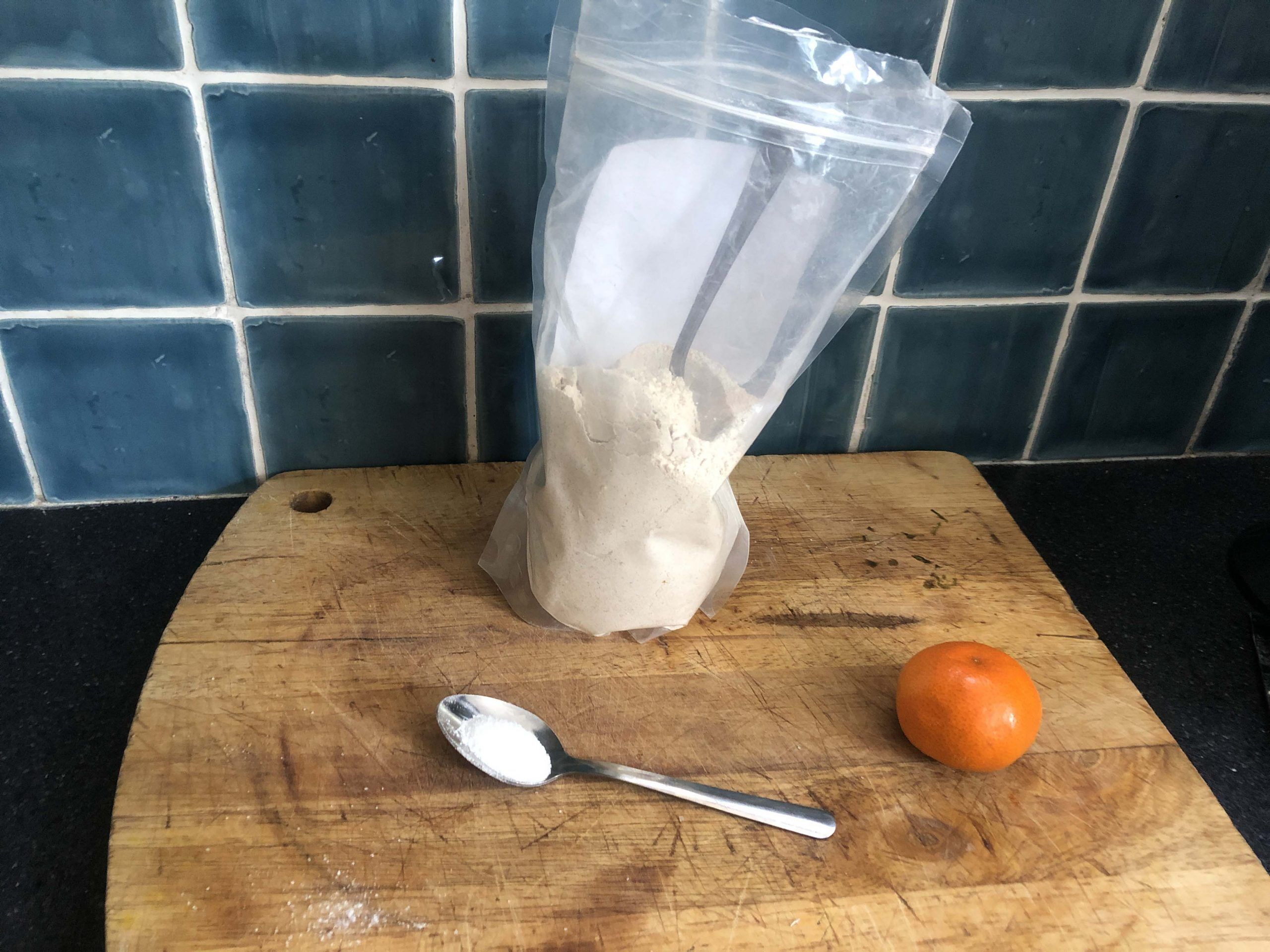 dough improvers Dough improvers used in baking bread