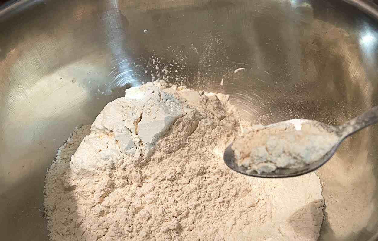 Vital Wheat Gluten: Explained  How to Use it in Breadmaking - ChainBaker